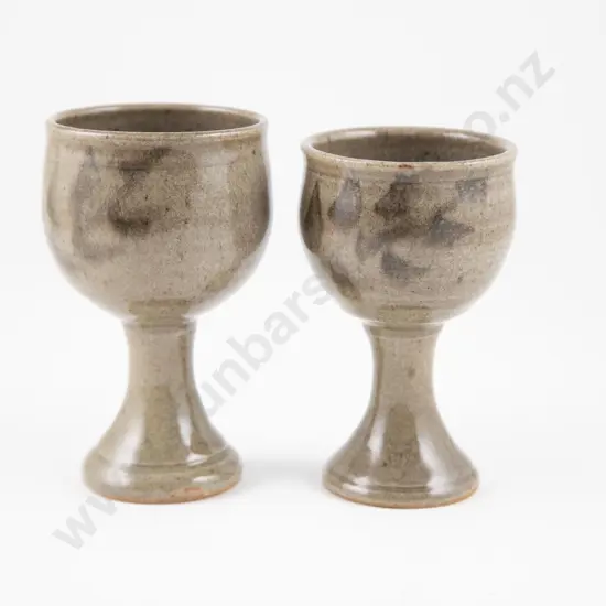 Juliet Peter Pair Wine Goblets
