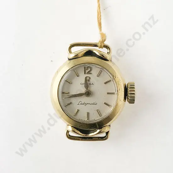Mid C20th 18ct Omega Ladies Wristwatch