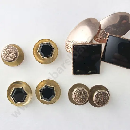 Pr 9ct and Onyx Cufflinks, Studs