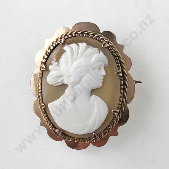 9ct Framed Cameo Brooch