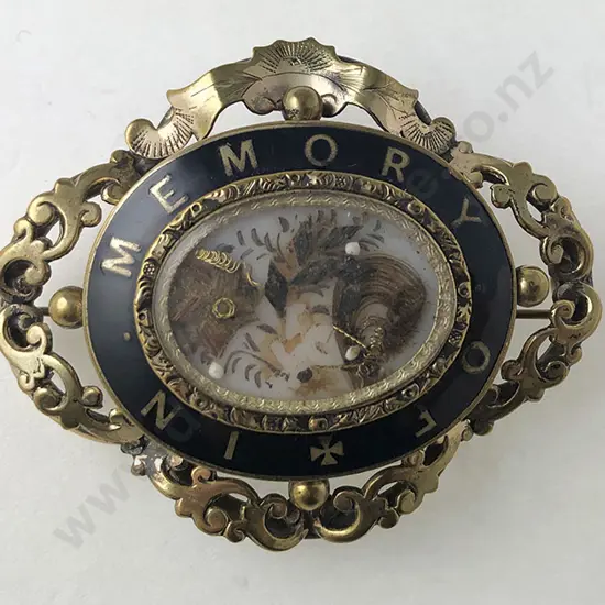 Large Victorian Gold Plated Mourning Brooch