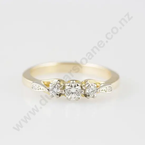 18ct Three Stone Diamond Bridge Ring