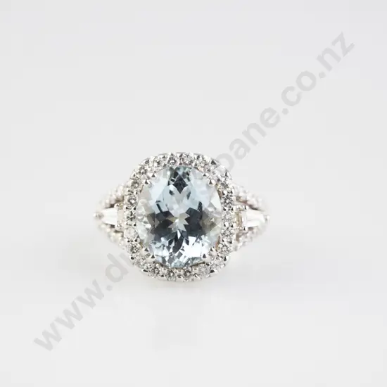 14ct White Gold 29stone Aquamarine & Diamond Cluster Ring