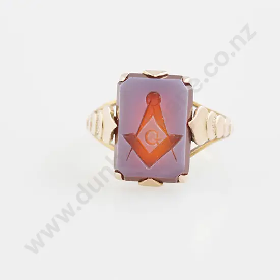 9ct Carnelian Masonic Signet Ring