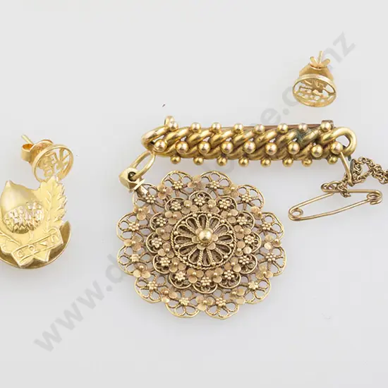 18ct Curb Link & Bead Bar Brooch, button, pendant & Earrings