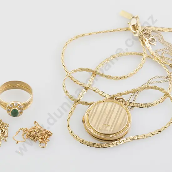 Fine 18ct & 9ct Neck Chains, other and locket, ring