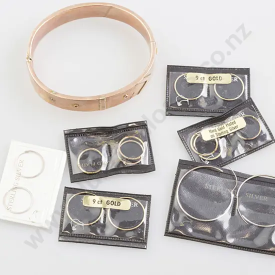 Various 9ct and Silver Sleepers and 9ct bangle