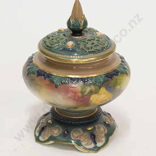 Hadleys Worcester Covered Vase