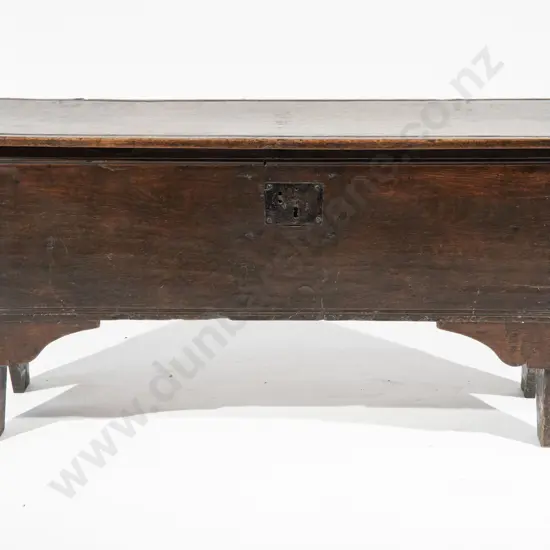 C17th Oak Coffer