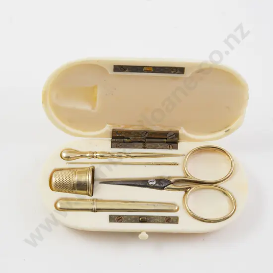 Late C19th Ivory Sewing Purse