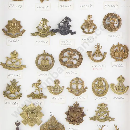 Collection Mainly WWI British Regimental Cap Badges