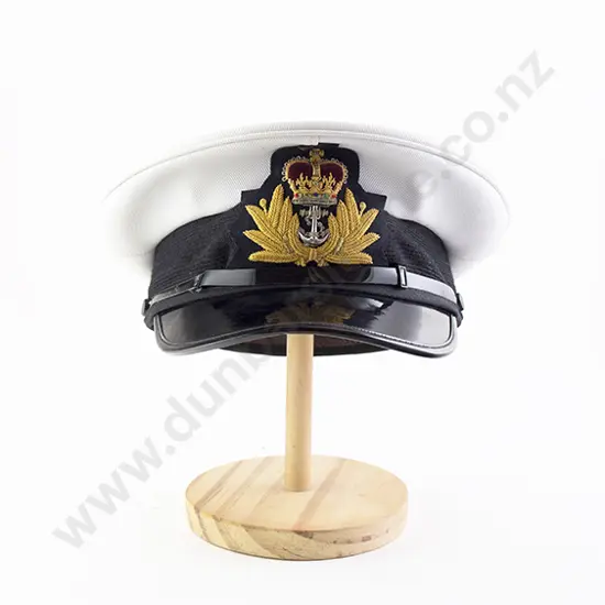 Royal Navy Fleet Air Rm Offices Visor Cap & Shoulder Boards