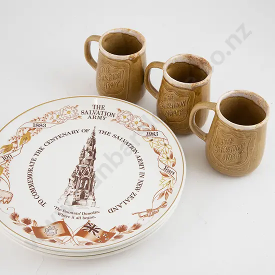 Crown Lynn Shaving Mug and others (4)