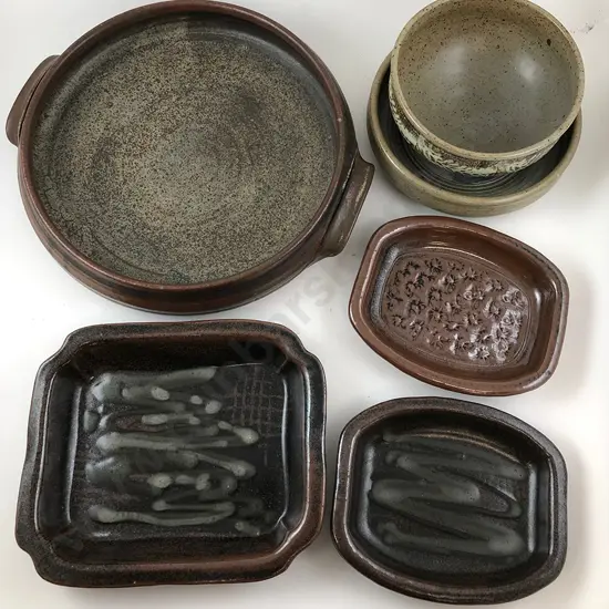 Various NZ Pottery Dishes & Bowls (6)