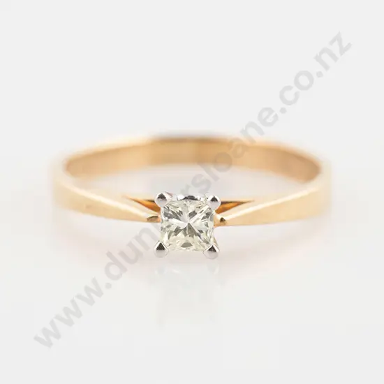 14ct Diamond Solitaire Ring