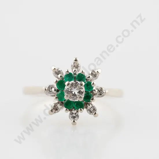 14ct 17stone White Gold Emerald & Diamond Cluster Ring