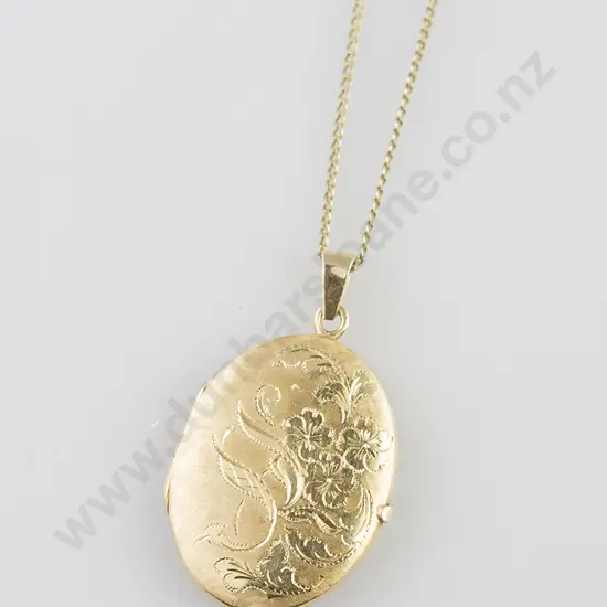 14ct Oval Photo Locket