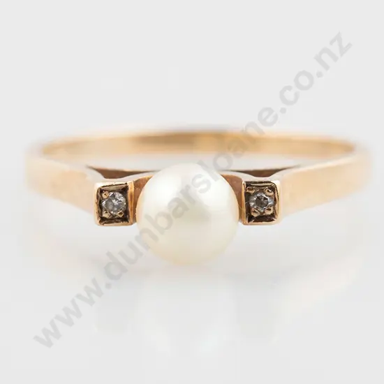9ct Single Pearl Ring