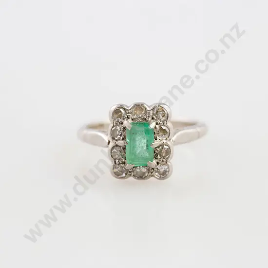 Platinum & 18ct White Gold 11Stone Emerald & Diamond Cluster Ring