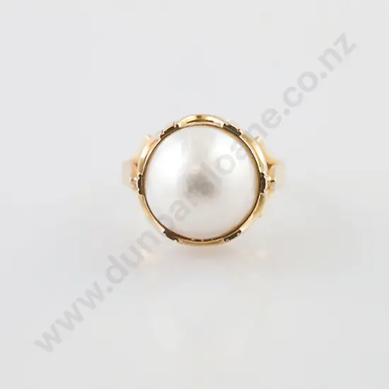 14ct Single Mabe Pearl Dress Ring