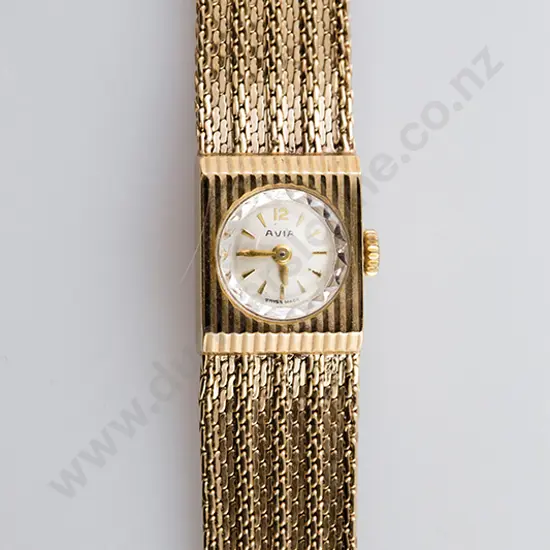 Vintage 9ct Avia Ladies Wrist Watch