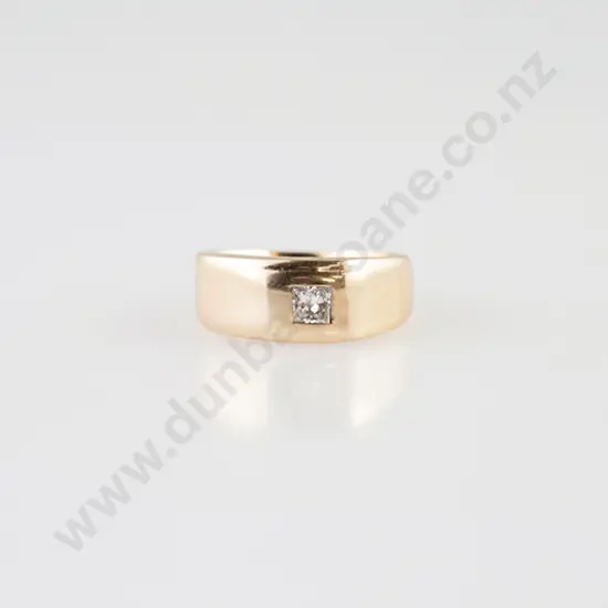 9ct Solitaire Diamond Band Ring