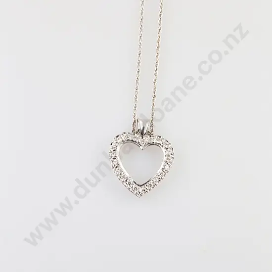 18ct White Gold 21stone Diamond Pendant