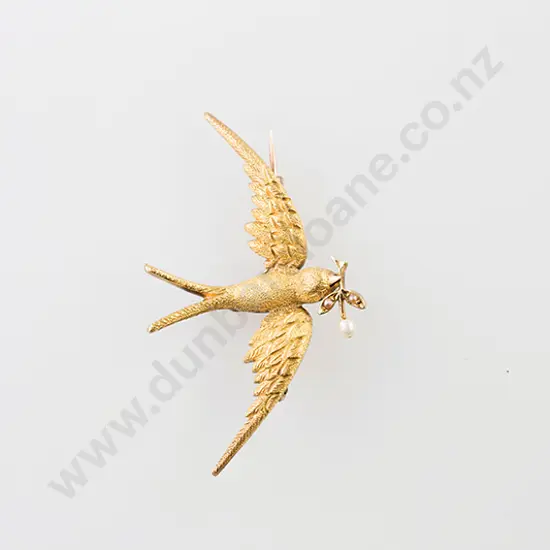 Edwardian 15ct Dove Brooch
