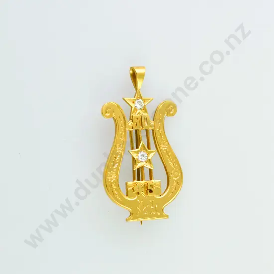 Late Victorian 15ct Harp Brooch/Pendant