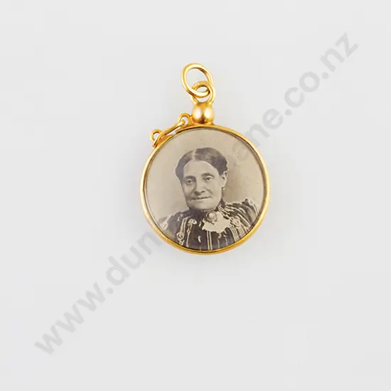 Victorian 18ct Framed Double SIded Photo Locket
