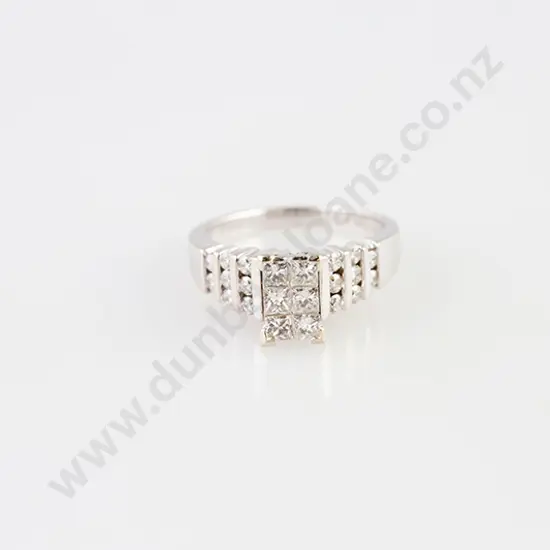 14ct White Gold 22stone Diamond Ring