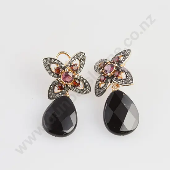 Pair Modern Silver Gilt Garnet and Diamond Paste Pendant Earring