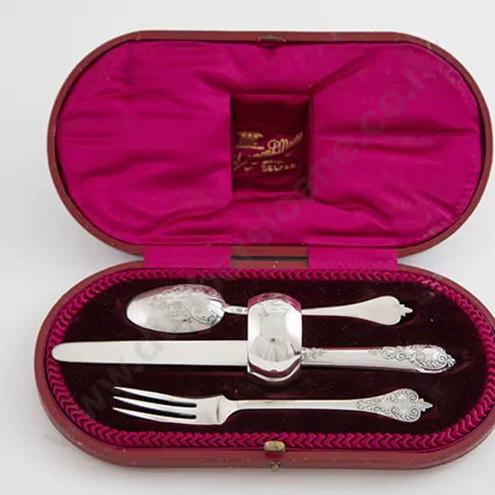 Cased Edw VII S/S Christening Set