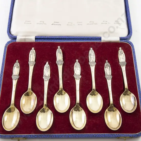 Cased Set Of 8 S/S Monarchs Spoons