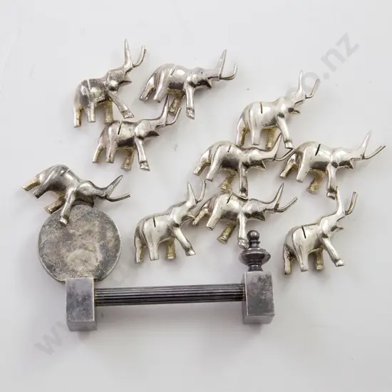 Set Of 10 Elephant Name Card Holders & 1 Larger