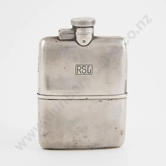 Geo V S/S Hip Flask