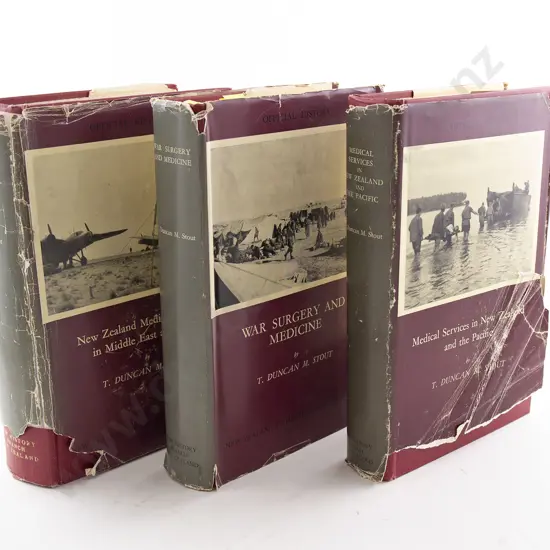 T Duncan M Stout - 3 NZ Medical Service War History Volumes