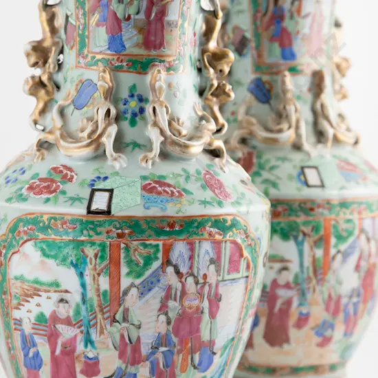 Pair Cantonese Export Mantle Urns