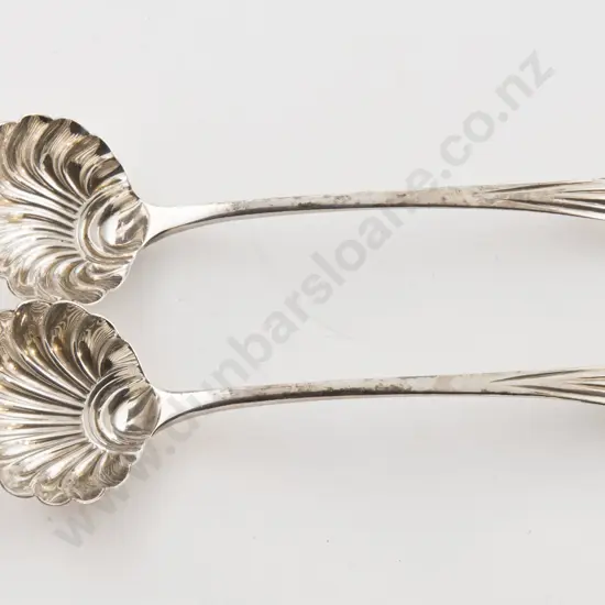 Pair Geo III S/S Sauce Ladles