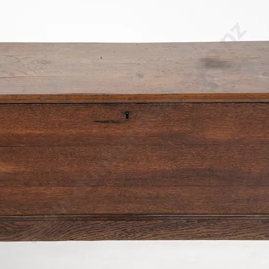 Geo III Oak Blanket Box