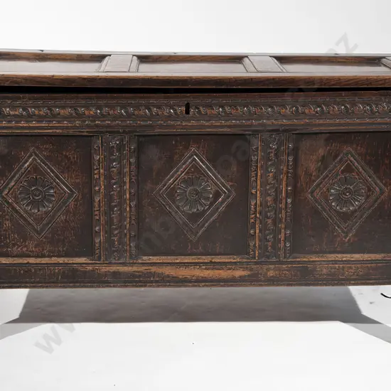 Early C18th Oak Coffer