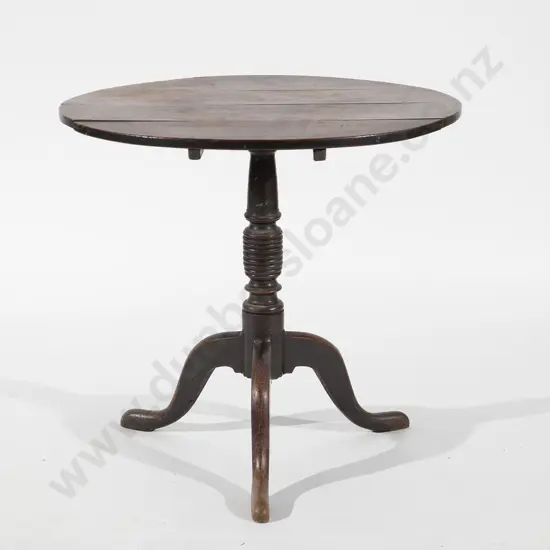 Geo III Oak Circular Snap Top Wine Table
