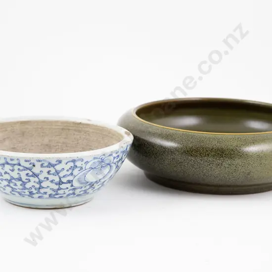 Two C20th Chinese Bowls