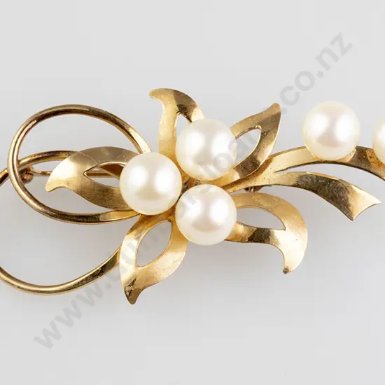 14ct Five Cultured Pearl Spray Brooch