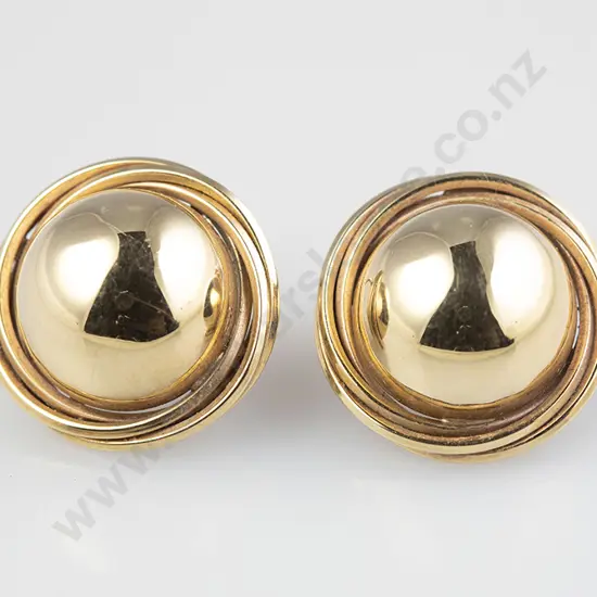 Pair 9ct Dome Earrings