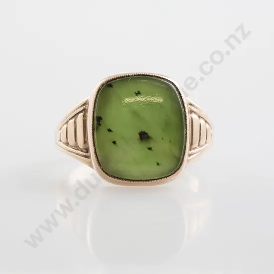 9ct Gents Single Greenstone Panel Ring