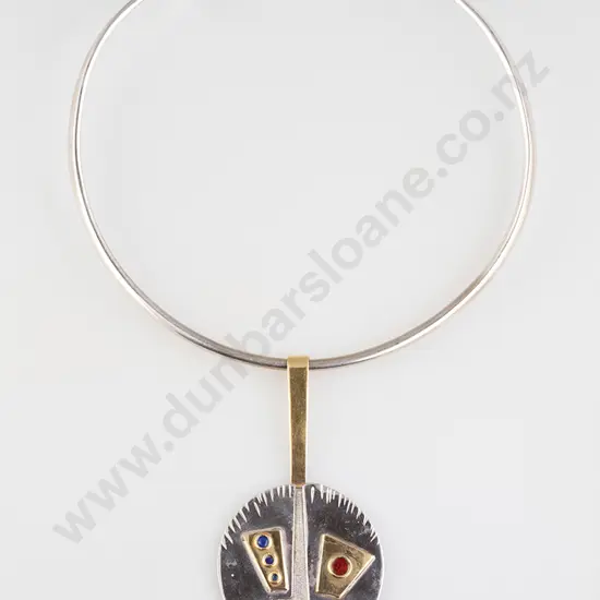 Modern Design 8ct & .925 Pendant on Choker