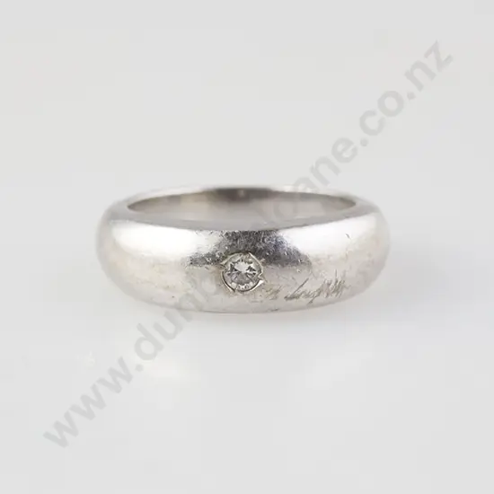 18ct White Gold Solitaire Diamond Band