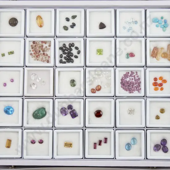 Collection Unmounted Gemstones