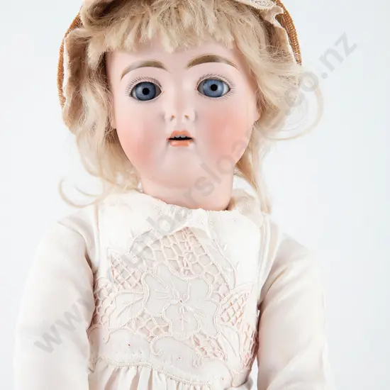 J D Kestner BIsque Doll